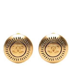 Chanel Cc Logo Round Clip-On Earrings #249953C67B